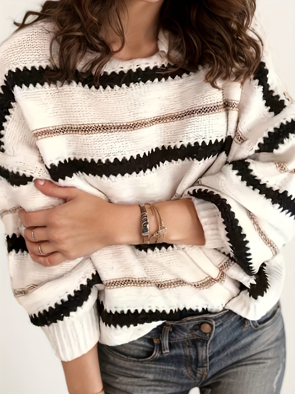 Women's Autumn And Winter Commuting Pullover, Striped Casual Long Sleeved Knitted Sweater - Image 4