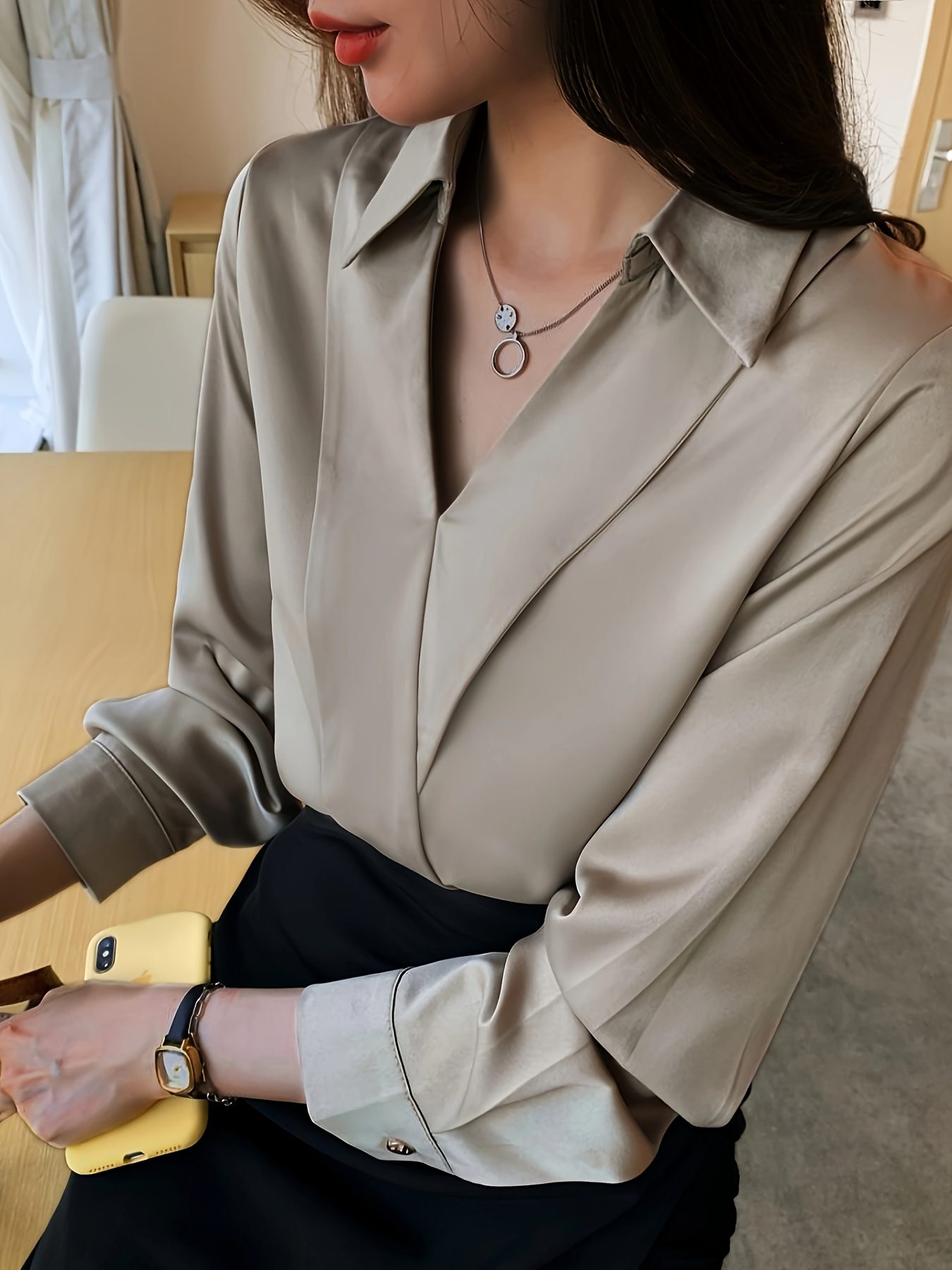 Design Style Temperament V-neck Shirt. Slim And Classic Cut. Effortless, Minimalist Style Women'S Shirts Are Perfect For Every Occasion - Image 2