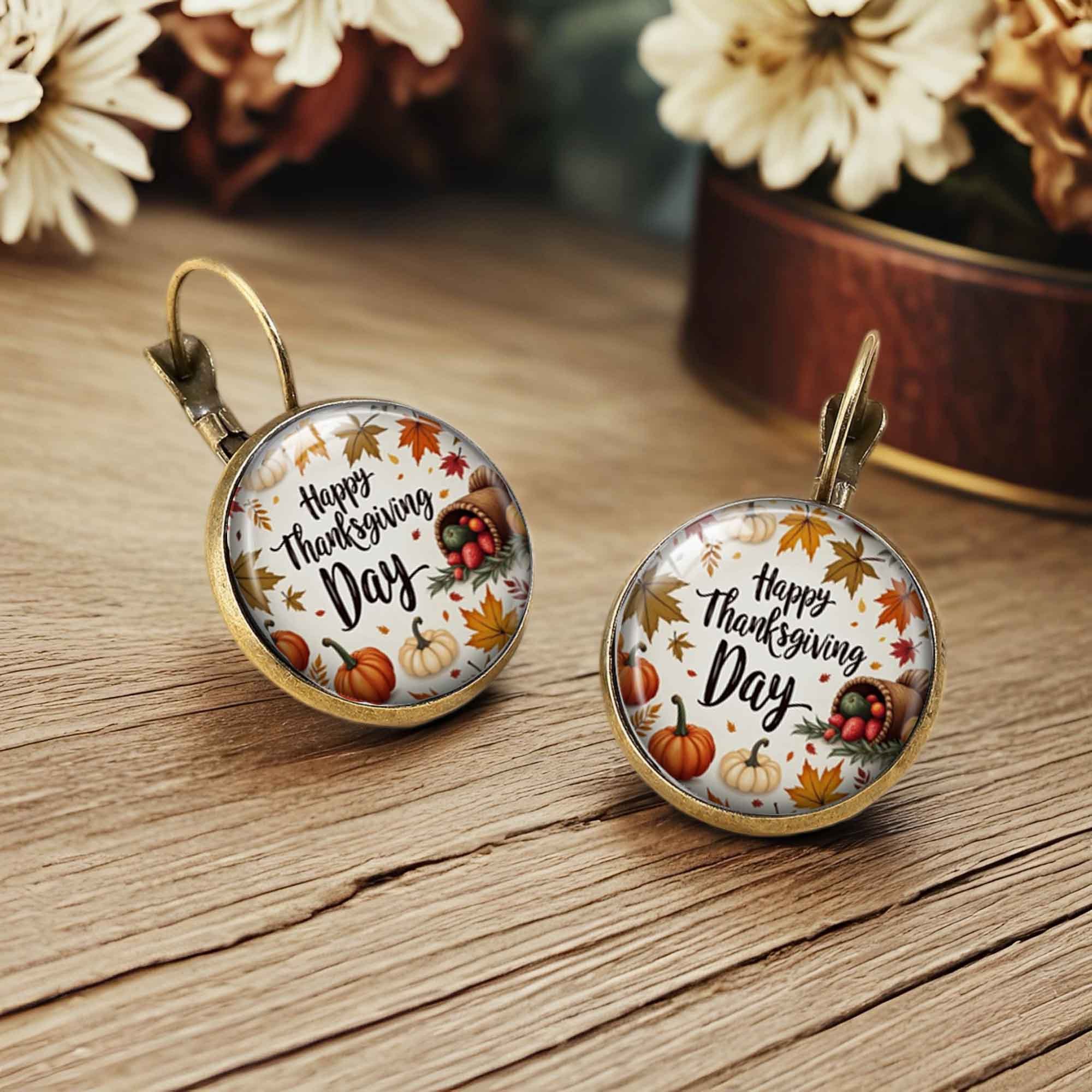 1 Pair Autumn Harvest Thanksgiving Earrings - Festive Pumpkin & Maple Leaf Design, Alloy Glass Beads, Elegant Style for Daily Wear, Gifts, and Holiday Celebrations, Gift Earrings | Seasonal Earrings | Alloy Construction, Thanksgiving Accessories, Without Battery