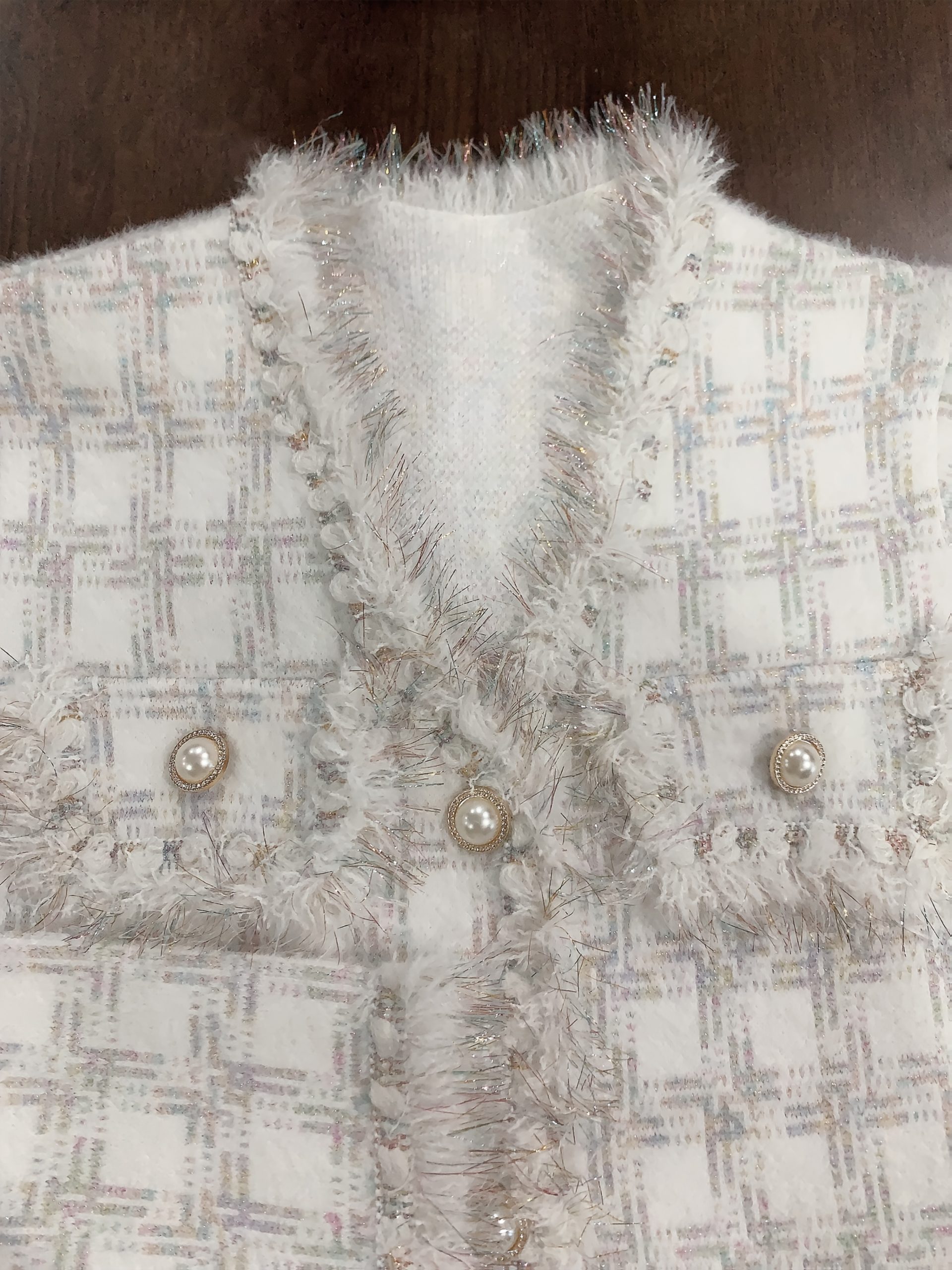 Elegant Plaid Coat with Button Front, Chic Raw Trim Dual Pockets Long Sleeve Coat for Fall&Winter, Women's Clothing - Image 5