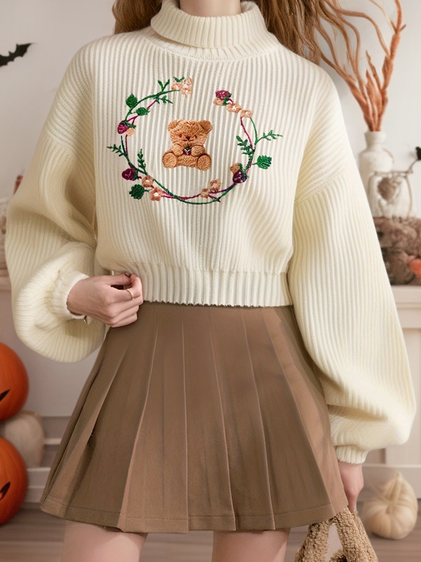 Women'S Short Pullover Sweater Flower Bear Embroidery Long-sleeved High-neck Knitted Top